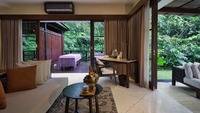 The Hidden Palace - Garden Suite Spa Bed